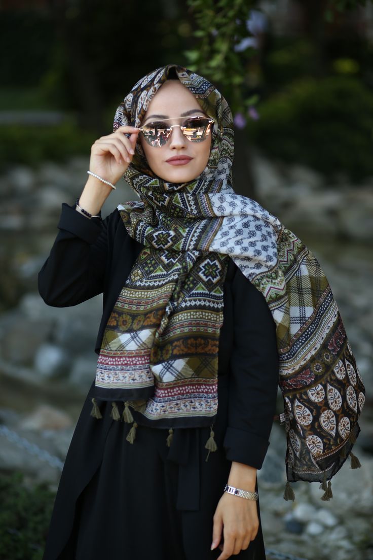 Etnik Desenli Püsküllü Şal – Toprak Tonları
